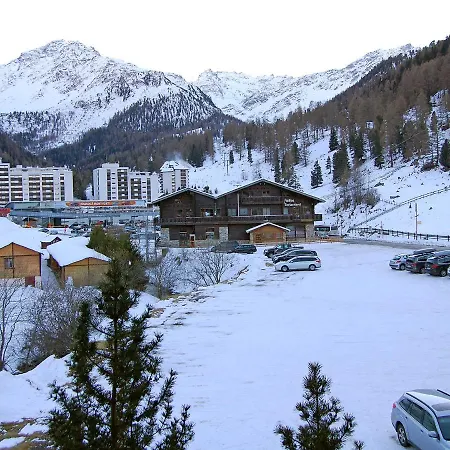 Dents Rousses I2 By Interhome Apartamento *